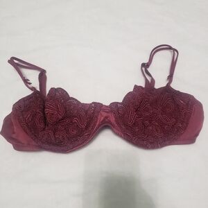 Y2K Vintage Victoria's Secret Underwire Lace Bra
